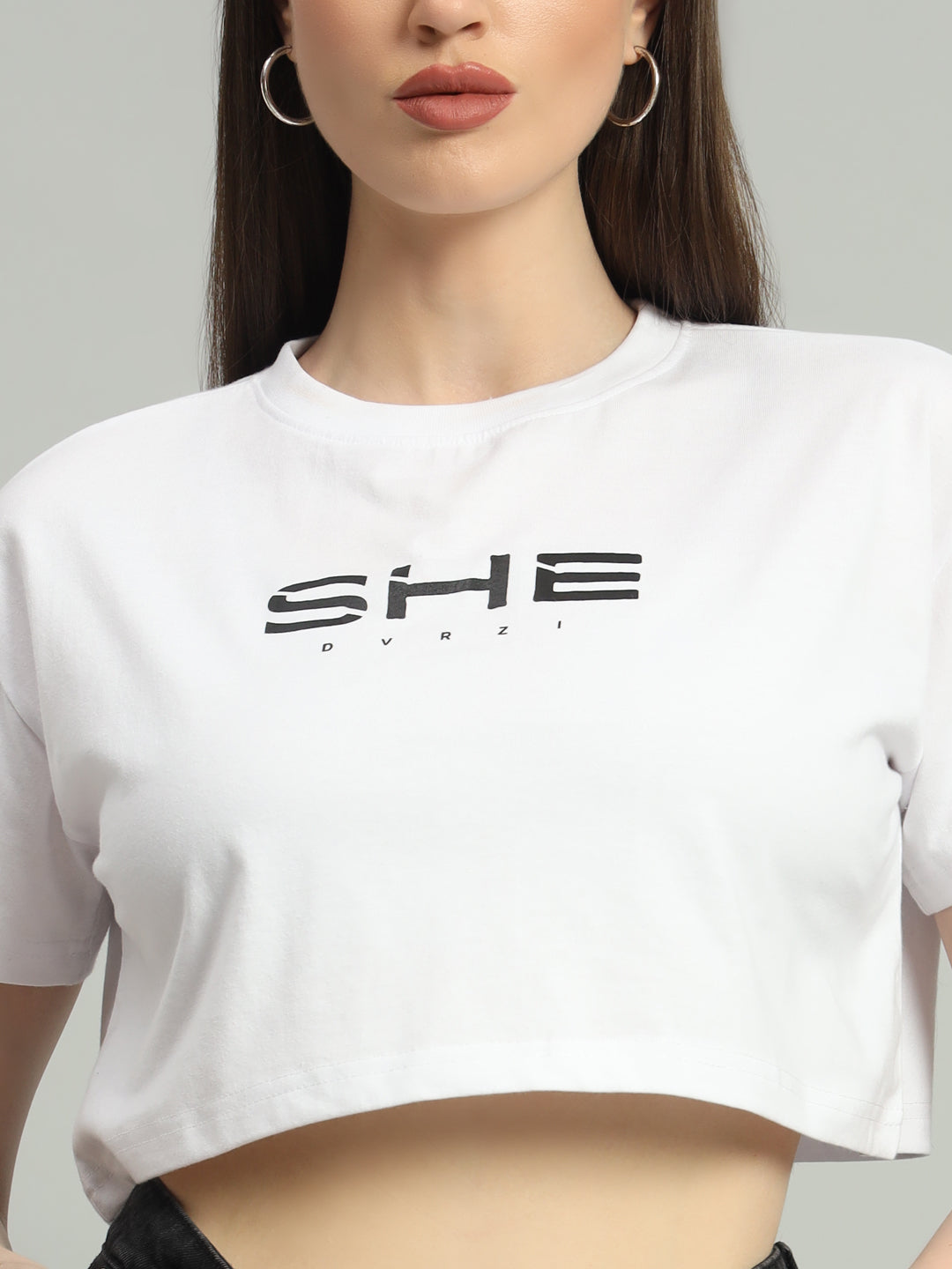 White She Cropped Tee