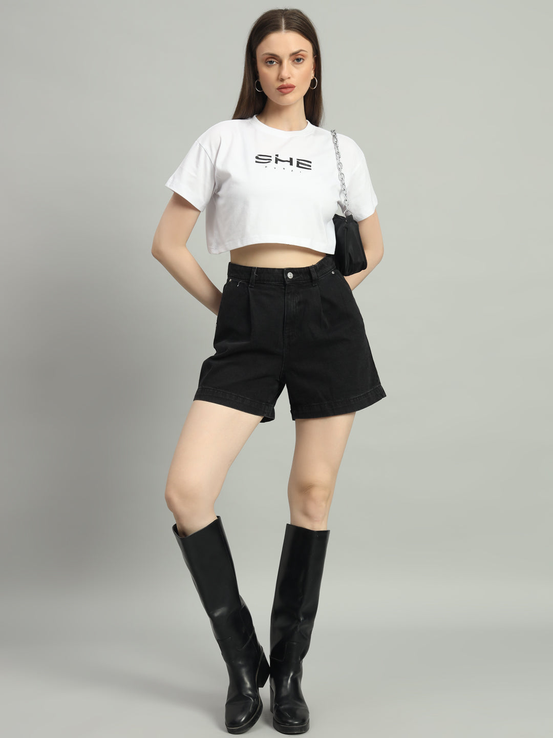 White She Cropped Tee